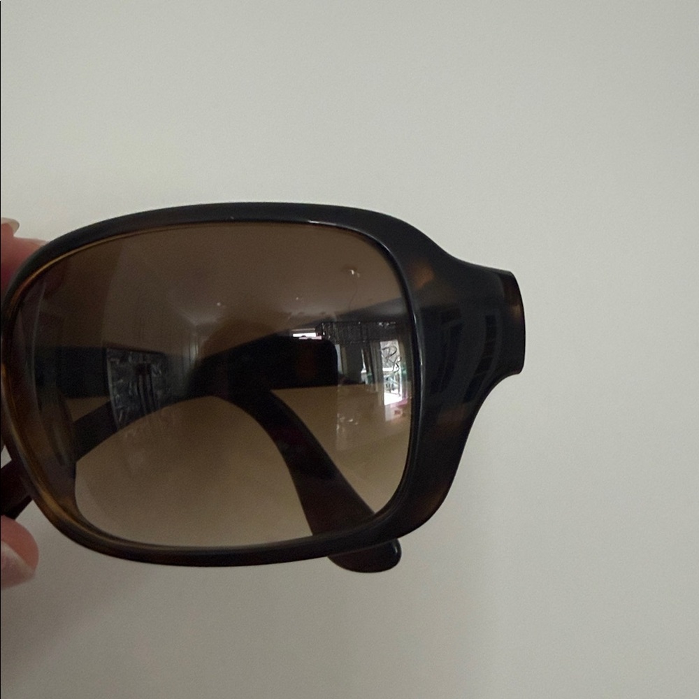 Rayban 4068 Square Shape Oversized Sunglasses - Picture 4 of 6